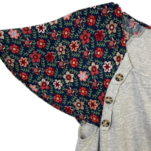 Anthropologie Womens Top XS Gray Floral Button Short Sleeve Boho Hi Lo Style - Picture 6 of 10